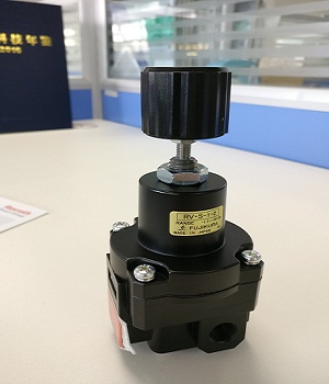 電動(dòng)單座調(diào)節(jié)閥,調(diào)節(jié)閥閥桿振動(dòng)的解決方法?